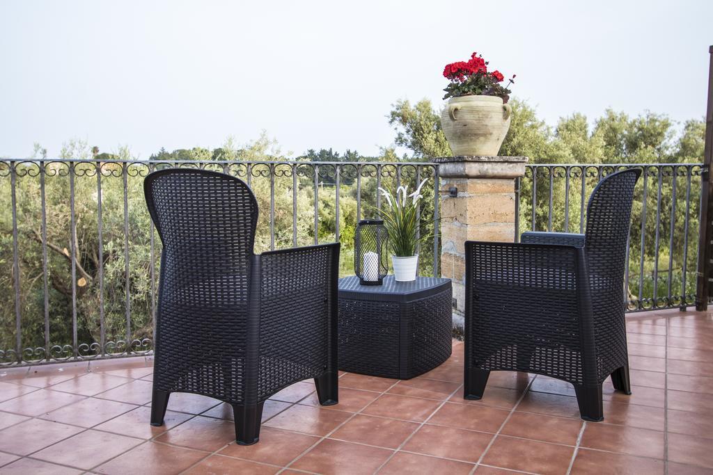 B&B CASALE SICILIANO di Miryam Tiralongo Avola Bagian luar foto